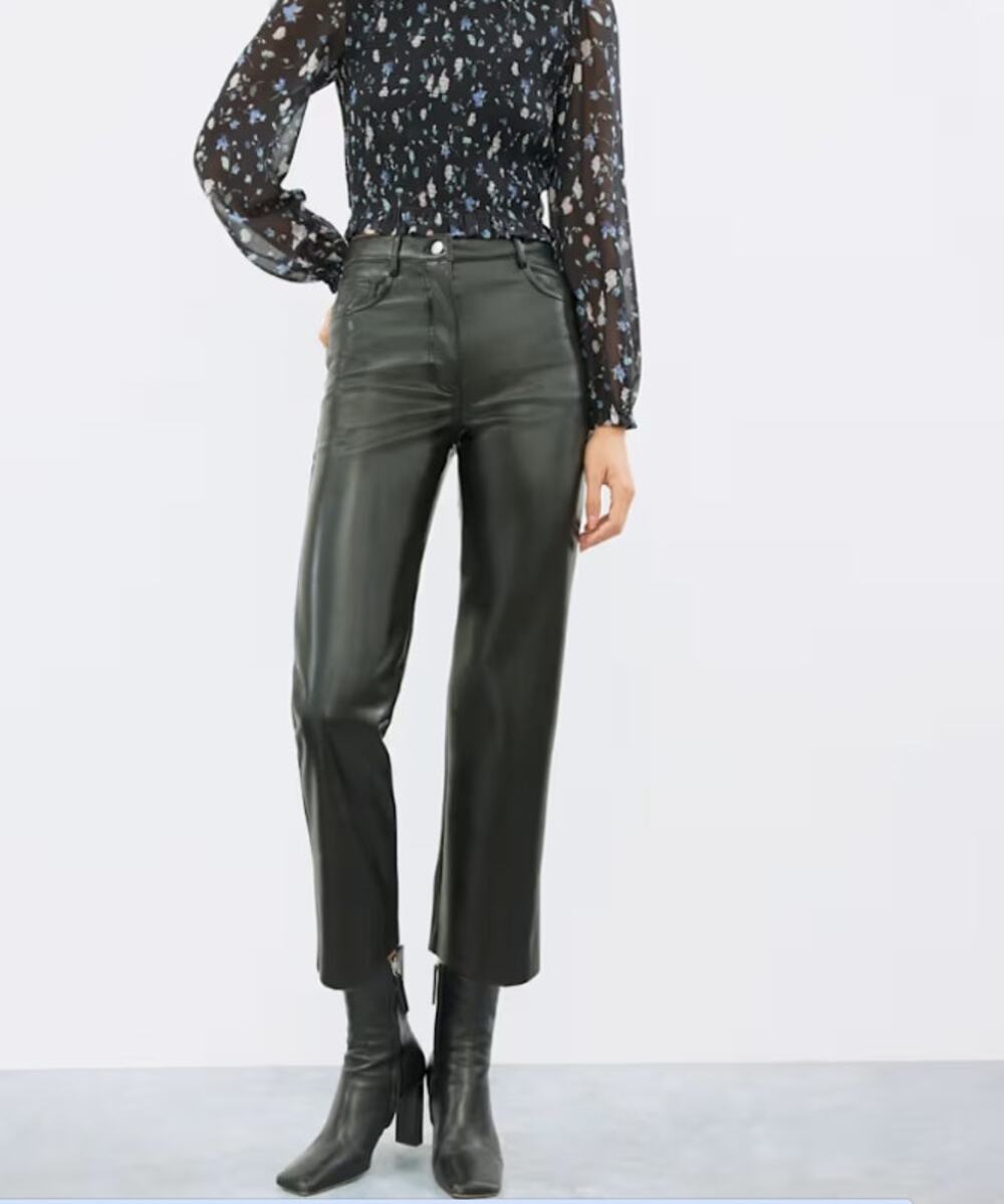 Aritzia Wilfred Melina Vegan Leather Cropped Pants Women's 0 Straight Leg Sexy